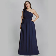 Load image into Gallery viewer, Plus Size Burgundy Chiffon Bridesmaid Dresses Long A Line Sleeveless Elegant Formal Wedding Guest Gowns N2807