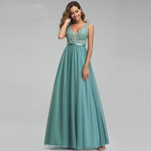 Load image into Gallery viewer, Women Plus Size Blue Bridesmaid Dresses V Neck Appliques Elegant Long Dress For Wedding Party Vestidos N2804
