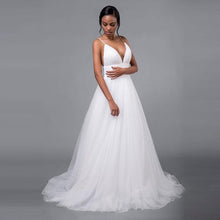 Load image into Gallery viewer, Princess Ball Gown Wedding Beach Dresses Bridal White Backless Spaghetti Strap Tulle Real White Bridal WN2603