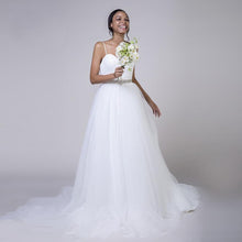Load image into Gallery viewer, Spaghetti Strap Wedding Dresses Bridal White Tulle Beaded Stones Sashes A-Line Sweetheart Beach Gowns WN2629
