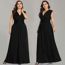 Load image into Gallery viewer, Plus Size Bridesmaid Dresses V Neck Sleeveless Chiffon Dress For Wedding Party Cheap Long Vestido Madrinha N2828