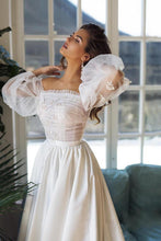 Load image into Gallery viewer, Women Off Shoulder Wedding Dresses Bridal Boho A-Line Ivory Appliques Puff Sleeves Wedding Gown WN2606