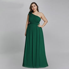 Load image into Gallery viewer, Plus Size Burgundy Chiffon Bridesmaid Dresses Long A Line Sleeveless Elegant Formal Wedding Guest Gowns N2807