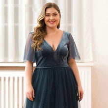 Load image into Gallery viewer, Plus Size Prom Wedding Guest Dresses Party V-Neck Short Sleeve Dusty Blue Deep Tulle Sparkle Evening Gowns Robes N2803