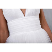 Load image into Gallery viewer, Princess Ball Gown Wedding Beach Dresses Bridal White Backless Spaghetti Strap Tulle Real White Bridal WN2603