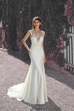 Load image into Gallery viewer, Mermaid Ivory Wedding Dresses Bridal Lace Sexy Sleeveless Illusion Gown Vestido De Noiva WN2605