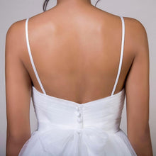 Load image into Gallery viewer, Spaghetti Strap Wedding Dresses Bridal White Tulle Beaded Stones Sashes A-Line Sweetheart Beach Gowns WN2629