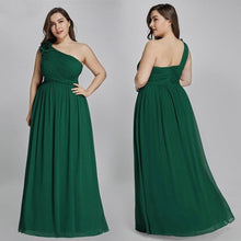 Load image into Gallery viewer, Plus Size Burgundy Chiffon Bridesmaid Dresses Long A Line Sleeveless Elegant Formal Wedding Guest Gowns N2807