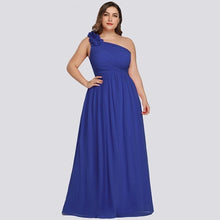 Load image into Gallery viewer, Plus Size Burgundy Chiffon Bridesmaid Dresses Long A Line Sleeveless Elegant Formal Wedding Guest Gowns N2807