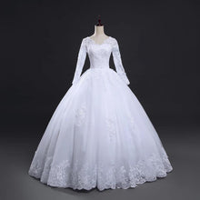 Load image into Gallery viewer, Long Sleeve Wedding Dresses Ball Gown Customized Plus Size Bridal Robe De Mariage Dress Vintage Lace Up WF2603