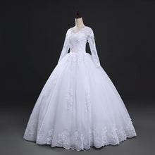 Load image into Gallery viewer, Long Sleeve Wedding Dresses Ball Gown Customized Plus Size Bridal Robe De Mariage Dress Vintage Lace Up WF2603