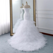 Load image into Gallery viewer, Mermaid Wedding Dresses Bridal Vintage White Lace Gowns Long Train Custom Made Bridal Wedding Turkey WF2624