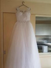 Load image into Gallery viewer, Ball Gown Wedding Dresses Bridal Double Shoulder White/Ivory Lace Up Vintage Plus Size WF2604