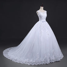 Load image into Gallery viewer, Sleeveless Ball Gown Wedding Dresses Bridal White Floral Lace Applique Mesh Tulle Long Train Chapel Bridal Gown Corset WF2613