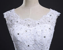 Load image into Gallery viewer, Sleeveless Ball Gown Wedding Dresses Bridal White Floral Lace Applique Mesh Tulle Long Train Chapel Bridal Gown Corset WF2613