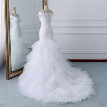 Load image into Gallery viewer, Mermaid Sleeveless Wedding Dresses Bridal White Lace Long Train Plus Size Bride WF2601