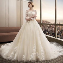 Load image into Gallery viewer, Long Sleeve Wedding Dresses Bridal Ivory Luxury Long Train Vestido De Noiva Lace Customized Plus Size Wedding Gowns WF2611