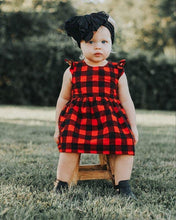 Load image into Gallery viewer, Christmas Outfit for Kids Newborn Toddler Cotton Plaid Sleeveless Mini Dress Kids Summer Party Wedding Xmas Dresses Sundress D0389