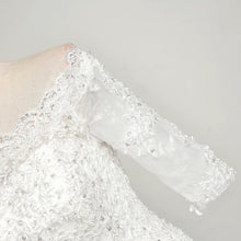 Load image into Gallery viewer, Princess Mermaid Off Shoulder Wedding Dresses Bridal Vintage White Lace Gowns 1/2 Sleeves Customsize Plus Size WF2625