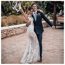 Load image into Gallery viewer, Women Long Sleeves Wedding Dresses Bridal Open Back Ivory Wedding Gowns Dress WN2612