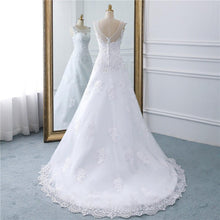Load image into Gallery viewer, A Line Sleeveless Wedding Dresses Bridal White Long Illusion Backless Floral Lace Applique Elegant Luxury WF2618