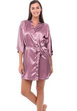 Load image into Gallery viewer, 2019 New Satin Bridesmaid Robes, White Faux Silk Wedding Bridal Sisters Dressing Gown / Kimono Bathrobes N0416 - VINLUVBRIDAL