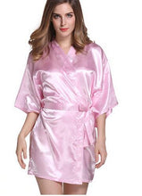 Load image into Gallery viewer, 2019 New Satin Bridesmaid Robes, White Faux Silk Wedding Bridal Sisters Dressing Gown / Kimono Bathrobes N0416 - VINLUVBRIDAL