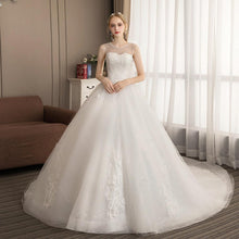 Load image into Gallery viewer, Princess Ball Gown Wedding Dresses Bridal Vintage Train Ivory Vestido De Noiva Elegant Luxury Lace  Plus Size Customized WF2631