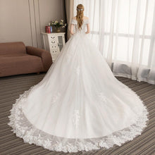 Load image into Gallery viewer, Ball Gown Wedding Dresses Bridal Ivory Luxury Lace Vintage Ivory Plus Size Customized WF2615