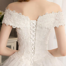 Load image into Gallery viewer, Ball Gown Wedding Dresses Bridal Ivory Luxury Lace Vintage Ivory Plus Size Customized WF2615