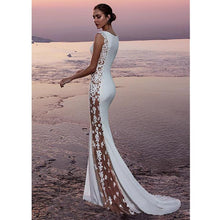 Load image into Gallery viewer, Women Mermaid Wedding Dresses Bridal Ivory Beaded Lace Appliques Fabulous Stretch Chiffon Neckline See-through WN2620