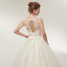 Load image into Gallery viewer, Princess Wedding Dresses Bridal Vintage Lace Up Long Train White/Ivory Vestido de Novia Customized Plus Size Gowns WF2607