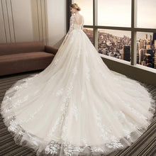 Load image into Gallery viewer, Long Sleeve Wedding Dresses Bridal Ivory Luxury Long Train Vestido De Noiva Lace Customized Plus Size Wedding Gowns WF2611