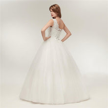 Load image into Gallery viewer, One Shoulder Wedding Dresses Bridal Ball Gown Vintage Ivory Lace Bridal Plus Size Wedding Gowns WF2626