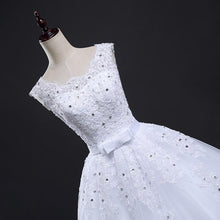 Load image into Gallery viewer, Sleeveless Ball Gown Wedding Dresses Bridal White Floral Lace Applique Mesh Tulle Long Train Chapel Bridal Gown Corset WF2613